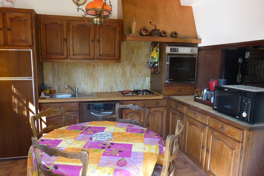 Photo of Kitchen in La Bollene-Vesubie