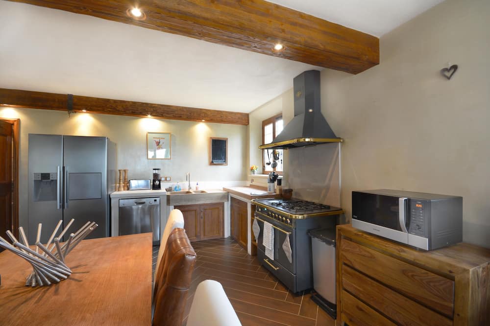 Photo of Kitchen in Arles