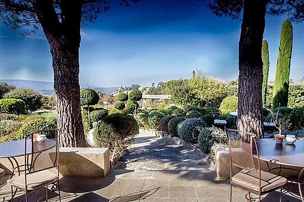 Photo of Patio Balcony in Bonnieux