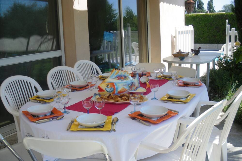 Photo of Patio Balcony in Arles
