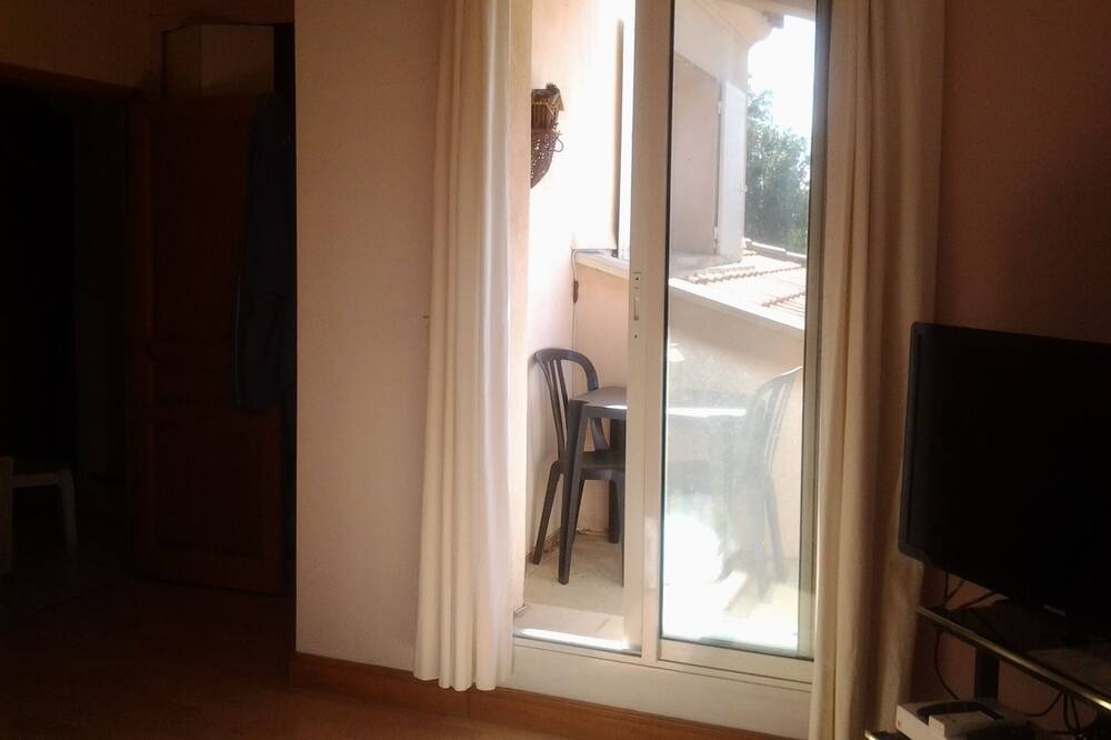 Photo of Bedroom in Arles