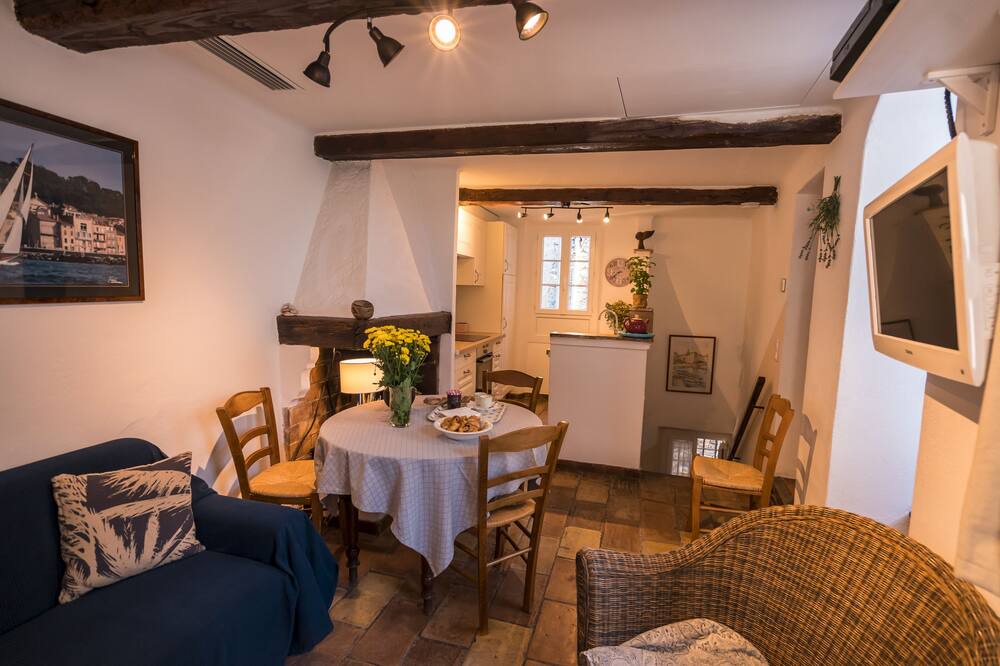 Photo of Livingroom in Ramatuelle