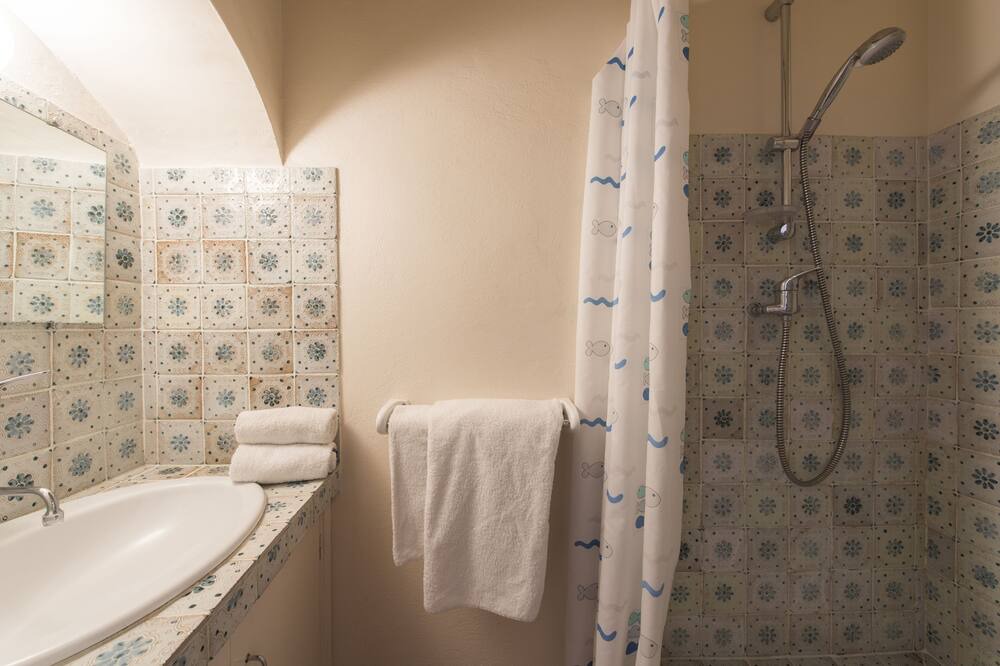 Photo of Bathroom in Ramatuelle
