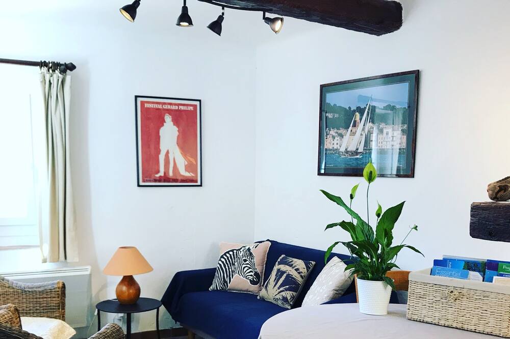 Photo of Livingroom in Ramatuelle