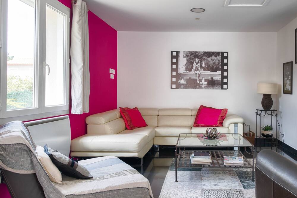 Photo of Livingroom in Avignon