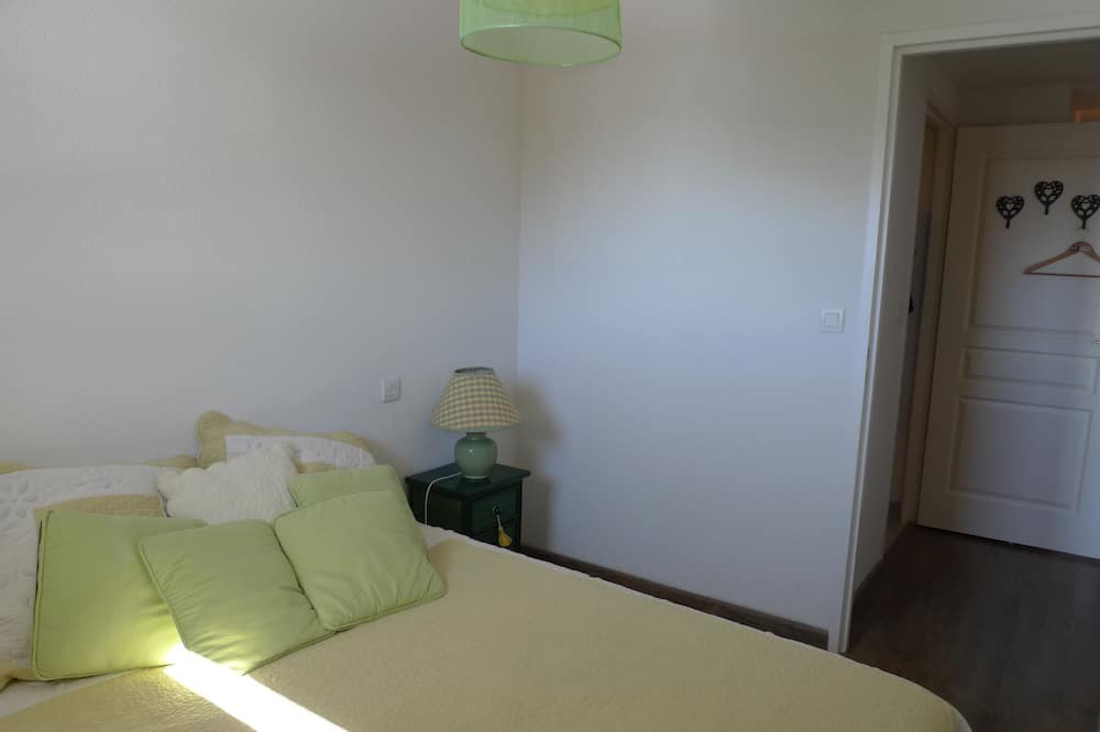 Photo of Bedroom in Allos