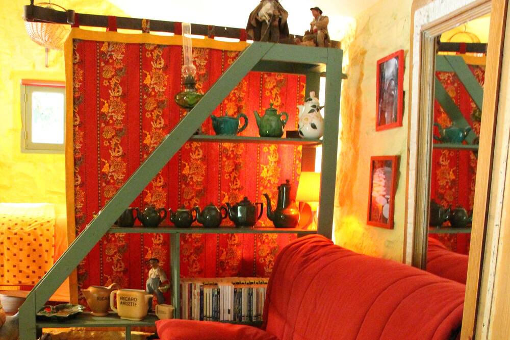 Photo of Bedroom in Saint-Jean-de-Ceyrargues
