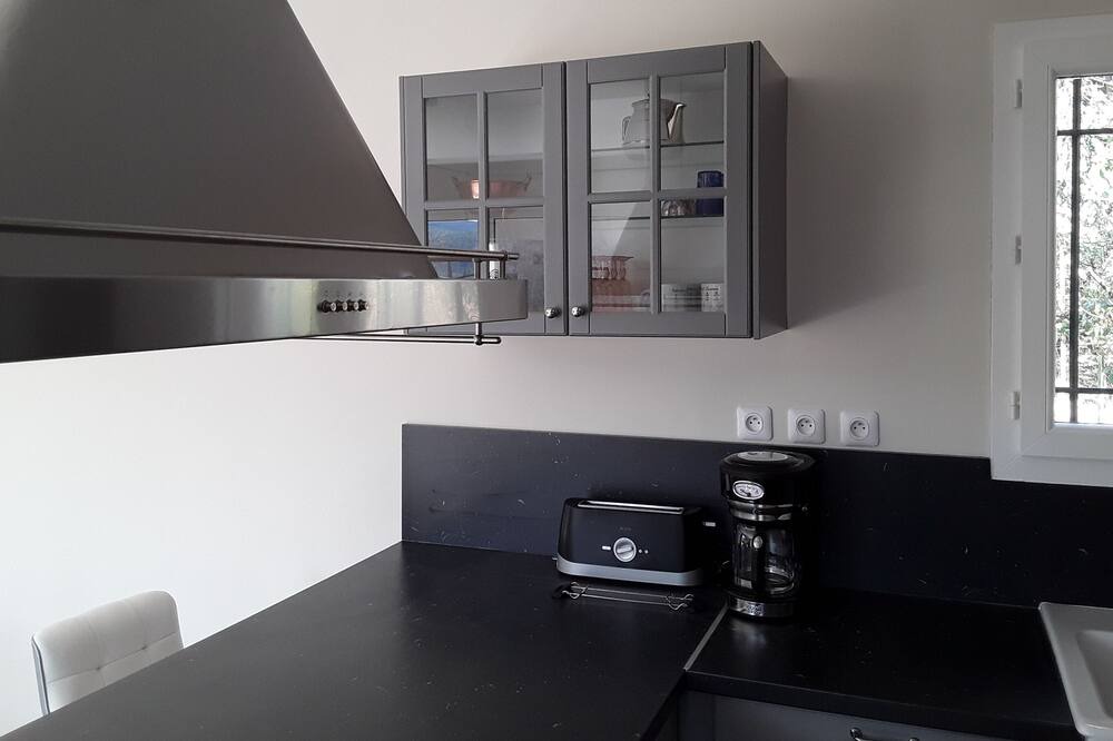 Photo of Kitchen in Cuges-les-Pins