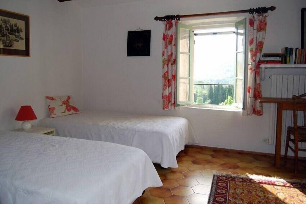 Photo of Bedroom in Bargemon