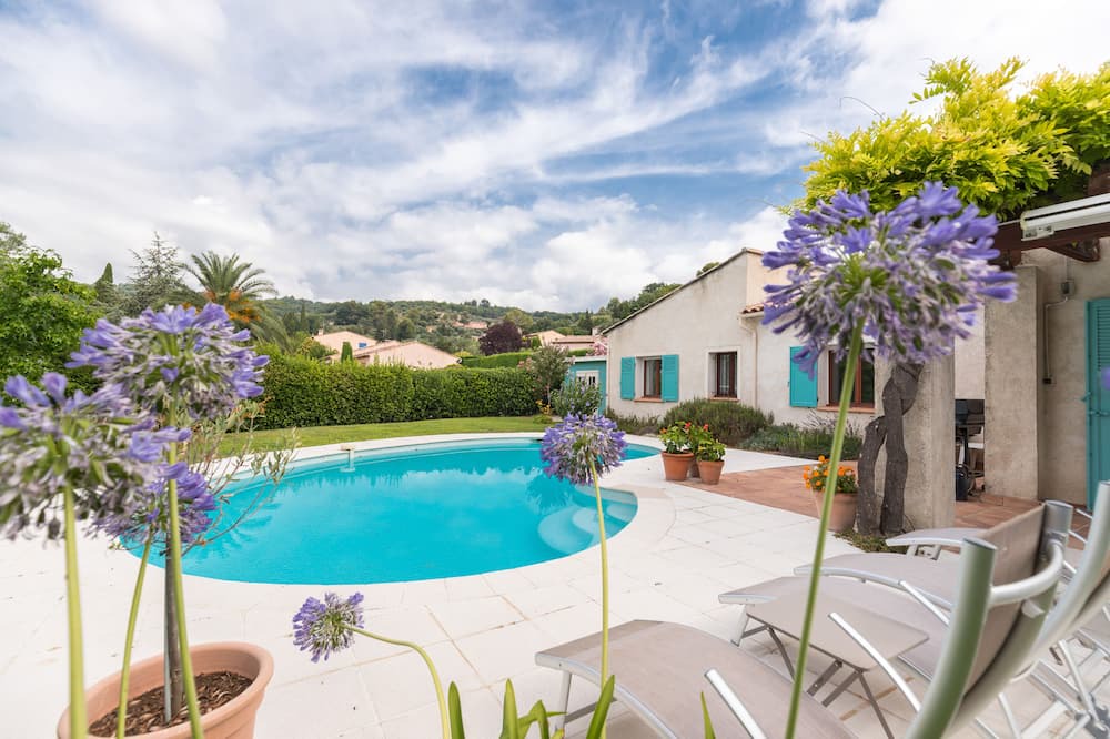 Photo of Outdoor in Le Rouret