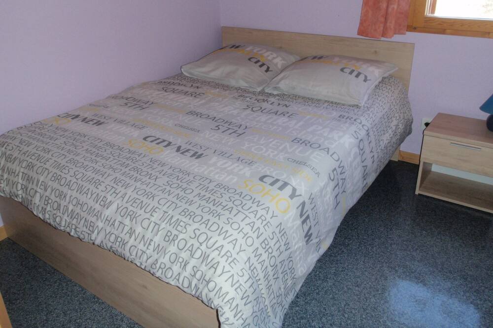 Photo of Bedroom in Saint-Crepin
