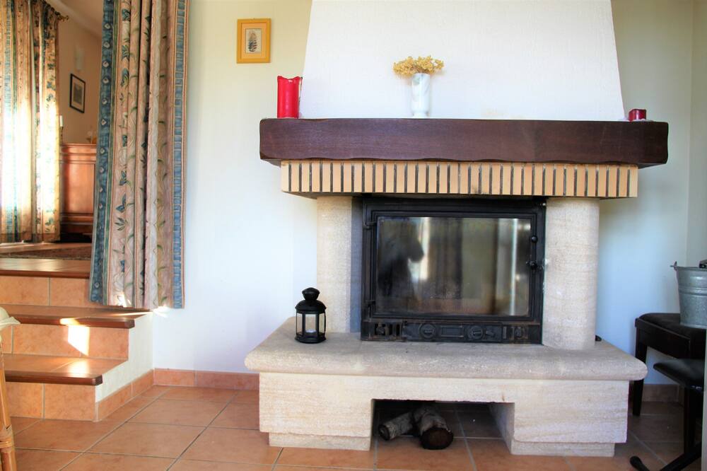 Photo of Livingroom in Roquebrun