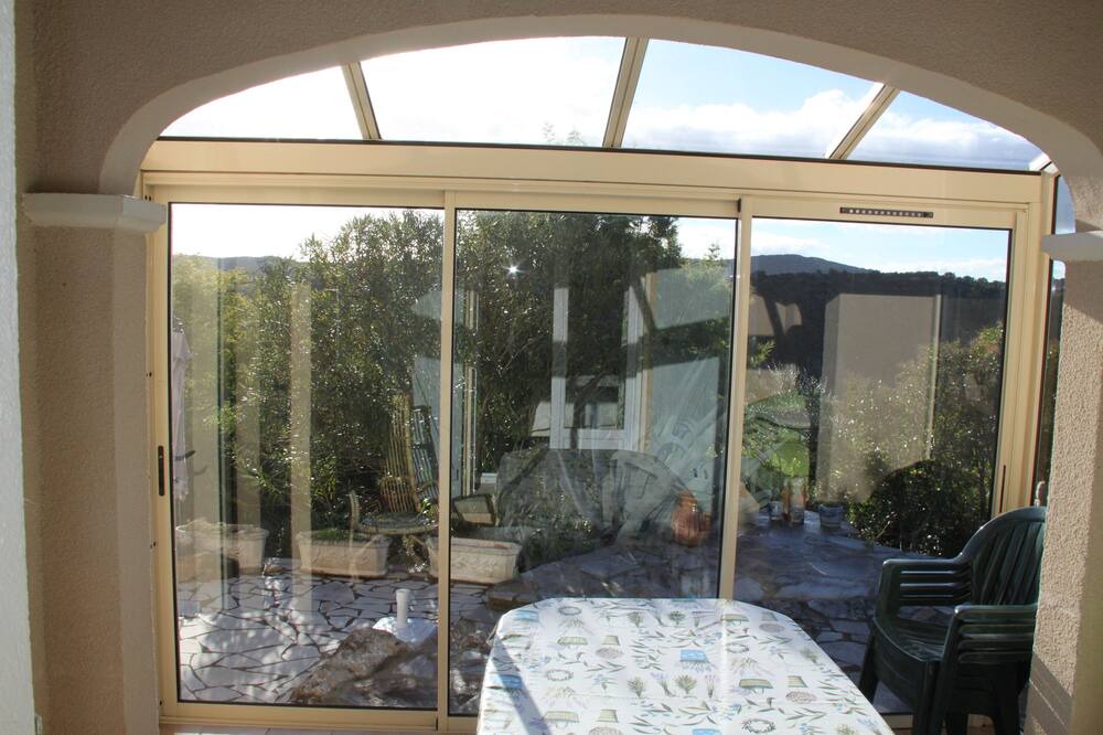 Photo of Patio Balcony in Roquebrun