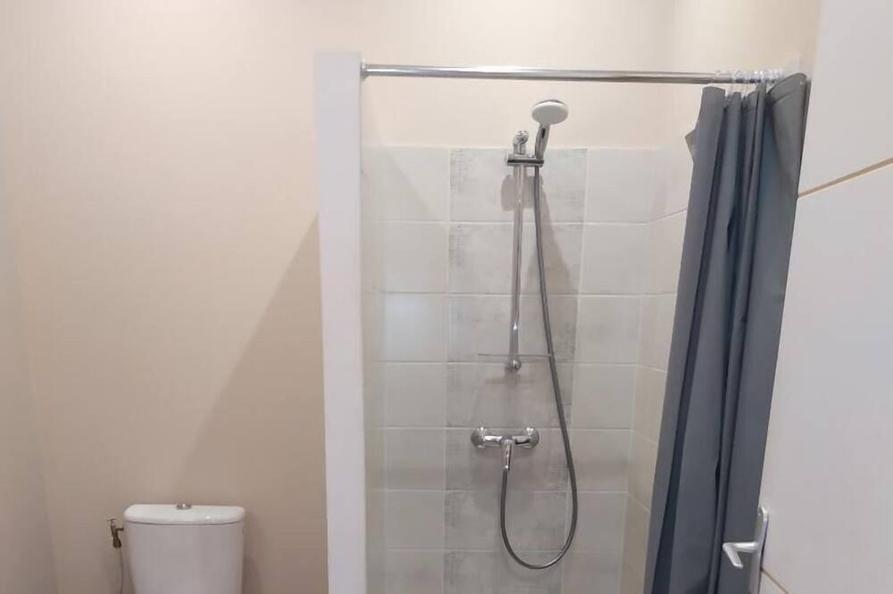 Photo of Bathroom in Miramas