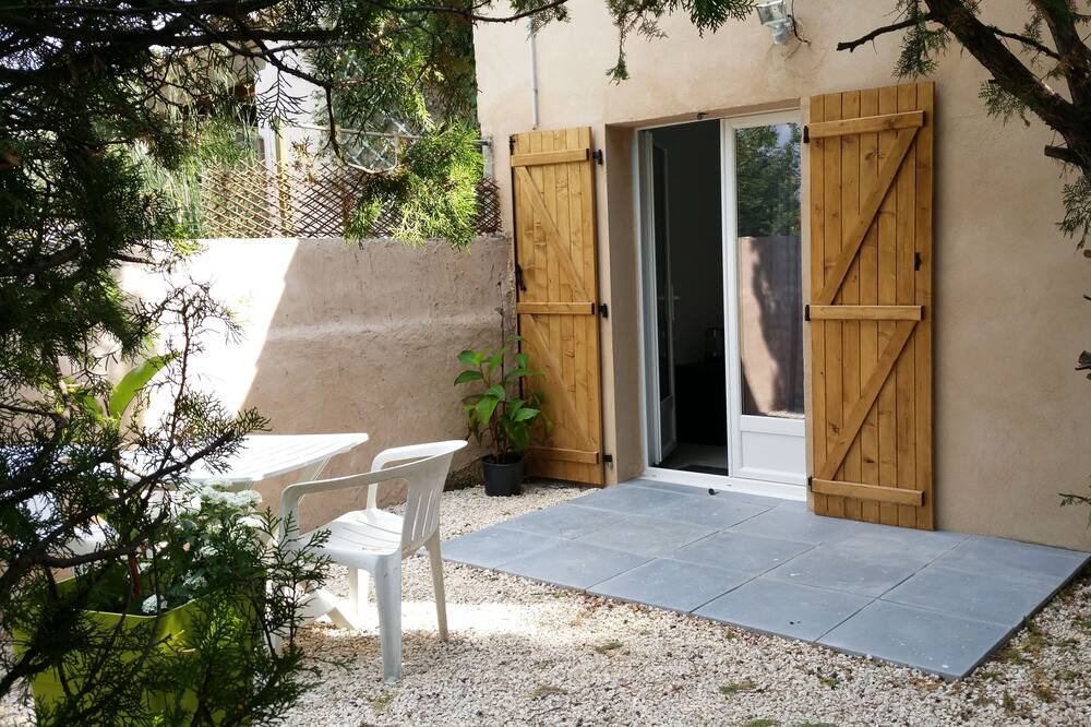 Photo of Outdoor in Miramas