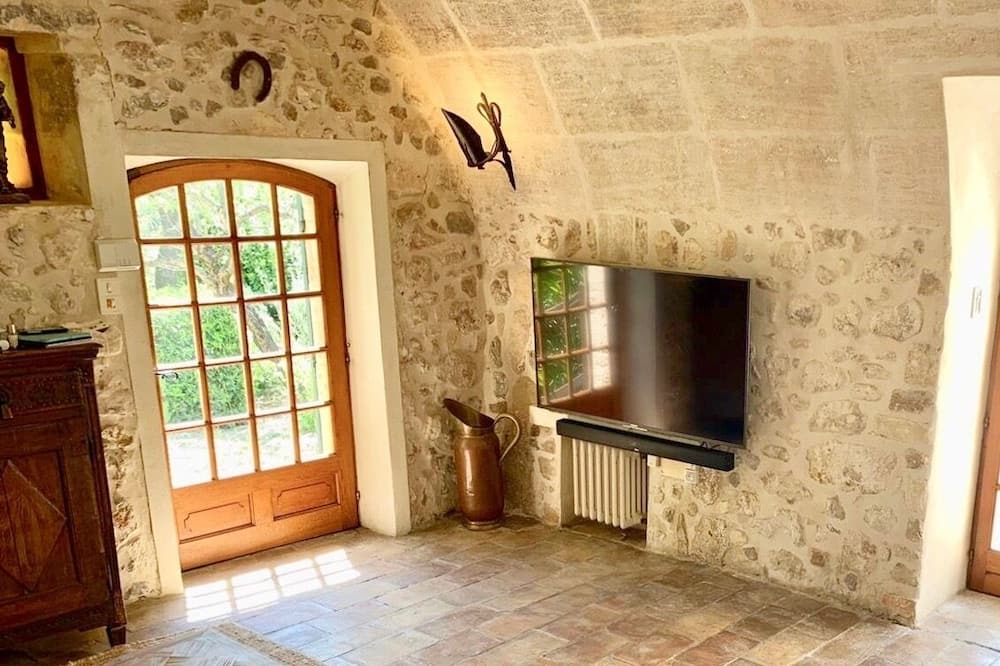 Photo of Others in Les Baux-de-Provence