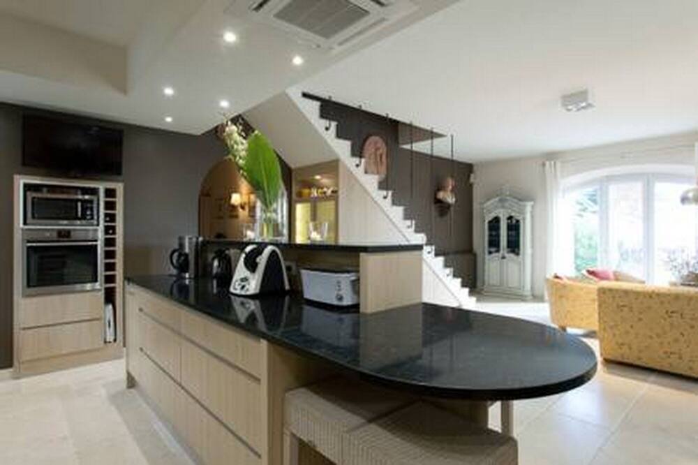 Photo of Kitchen in Les Baux-de-Provence