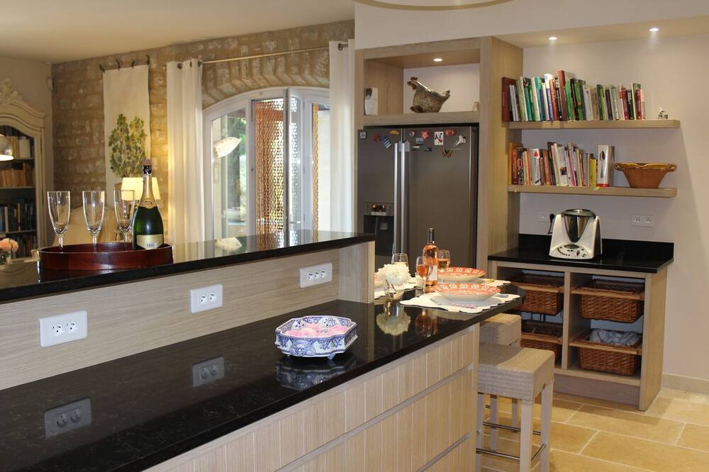 Photo of Kitchen in Les Baux-de-Provence