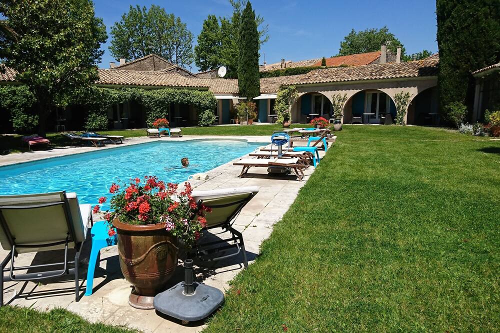 Photo of Outdoor in Maussane