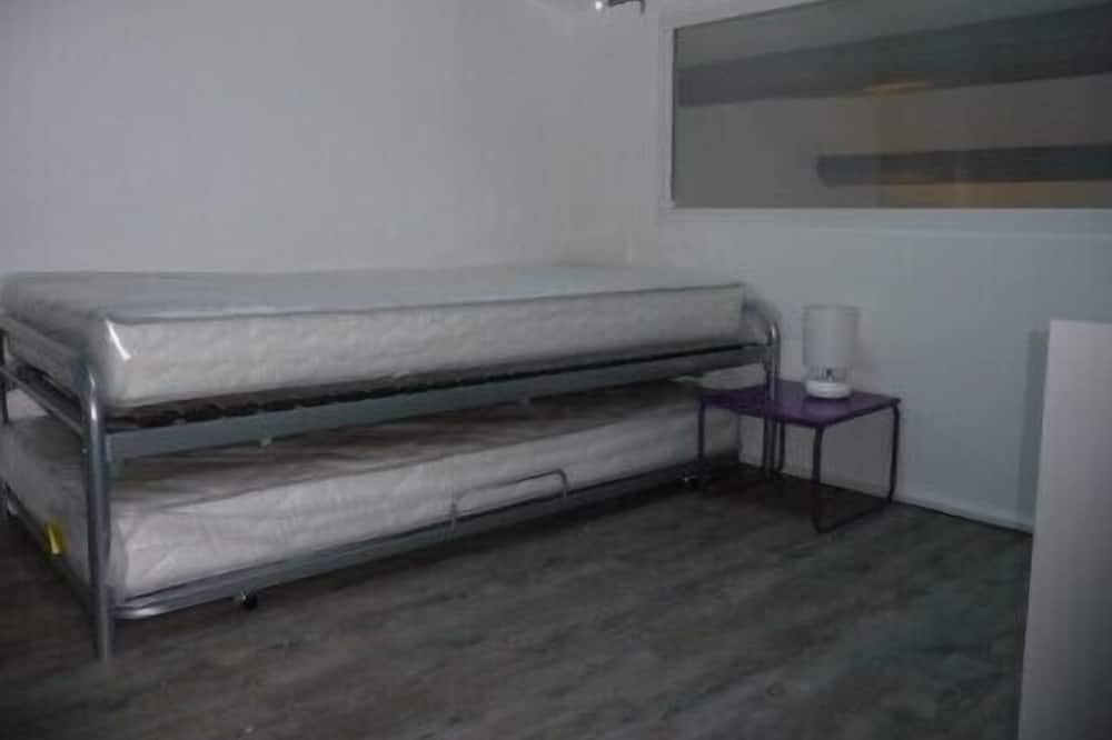 Photo of Bedroom in Saint-Savournin