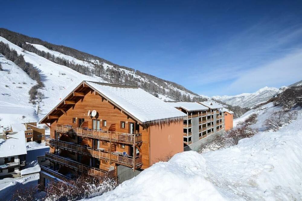 Photo of Outdoor in Vars
