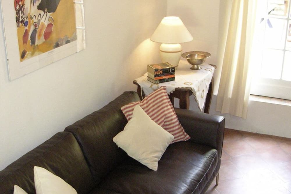 Photo of Livingroom in Sillans-la Cascade