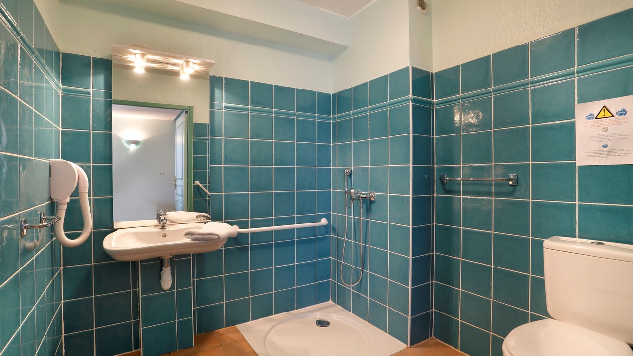 Photo of Bathroom in Tourrettes