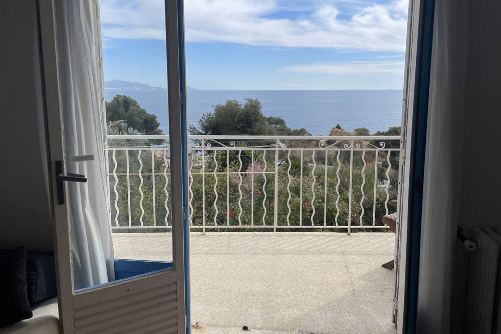 Photo of Others in Ensues-la-Redonne