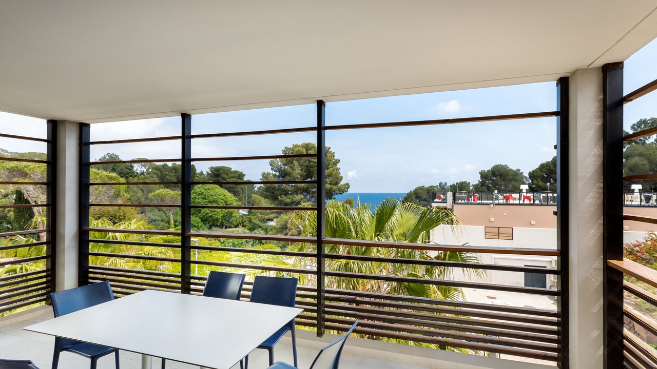 Photo of Patio Balcony in Boulouris-sur-Mer