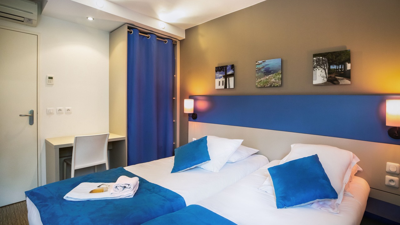 Photo of Bedroom in Boulouris-sur-Mer