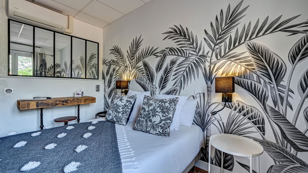 Photo of Bedroom in Gemenos