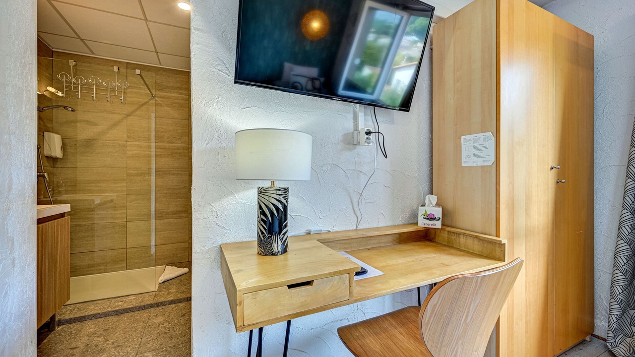Photo of Bedroom in Gemenos