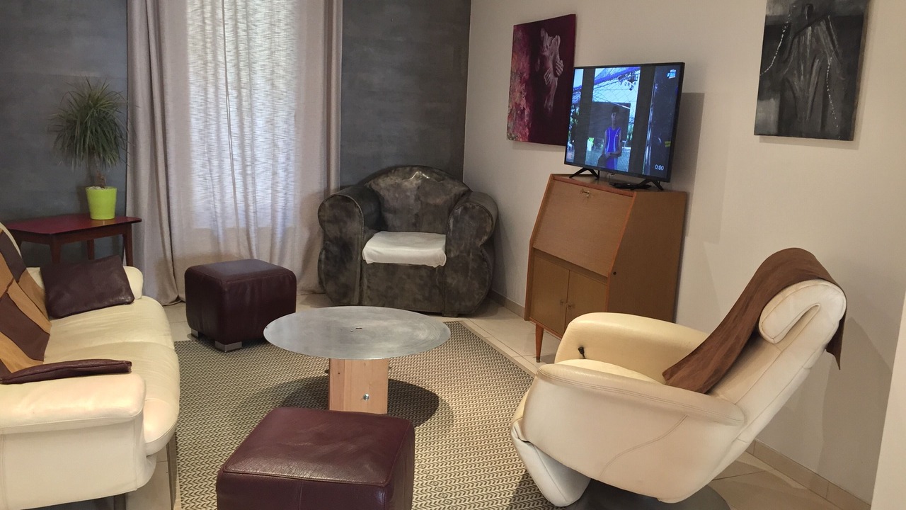 Photo of Livingroom in Eyguieres