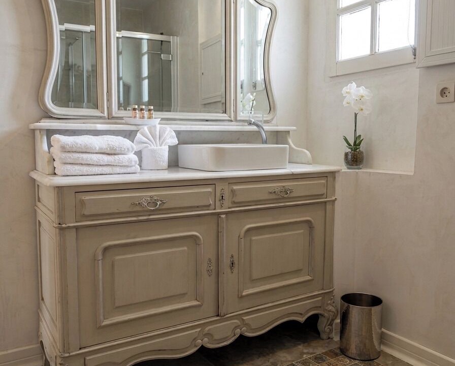 Photo of Bathroom in Deaux