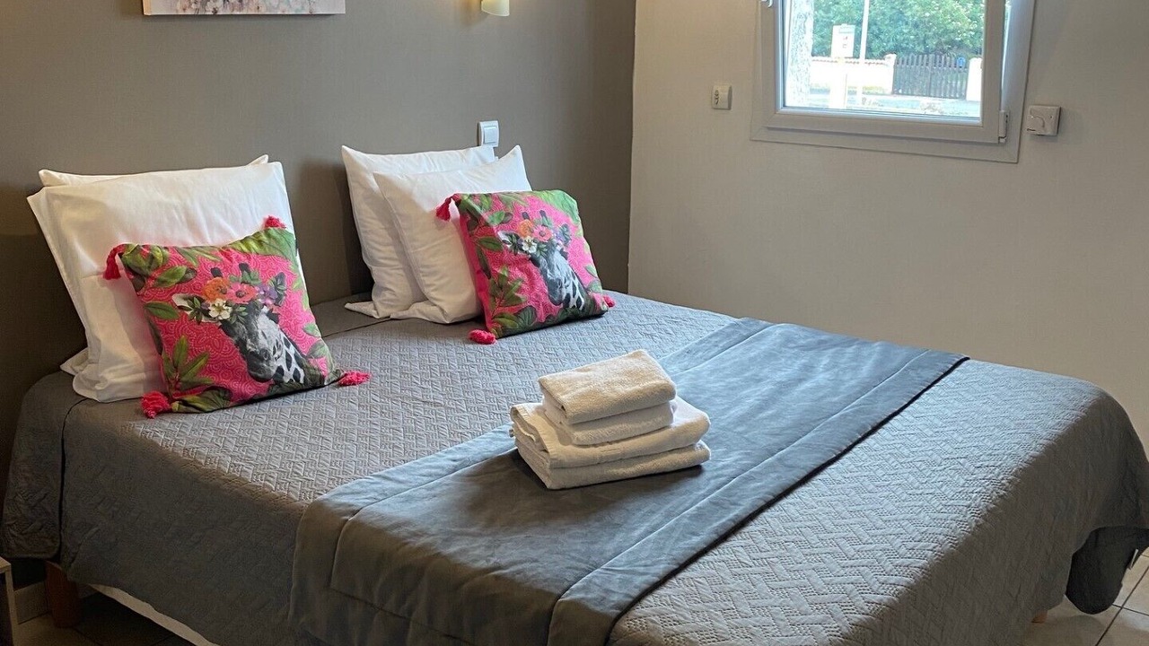 Photo of Bedroom in Marseillan