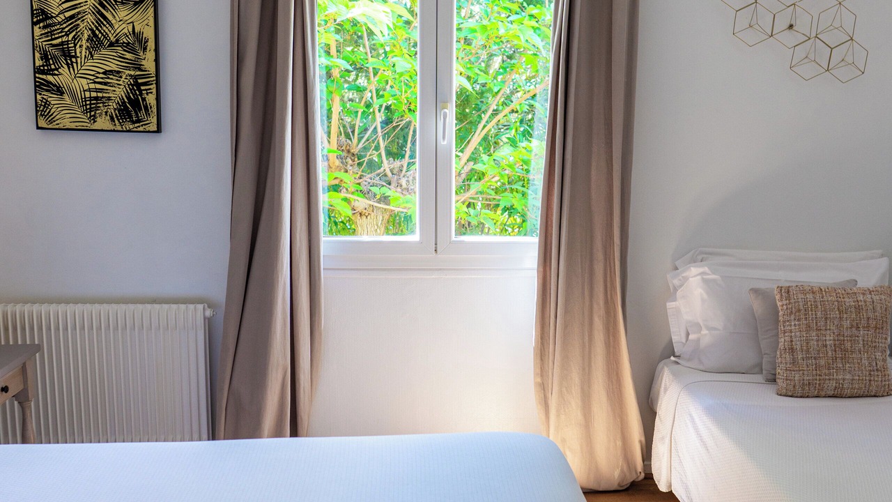 Photo of Bedroom in Draguignan