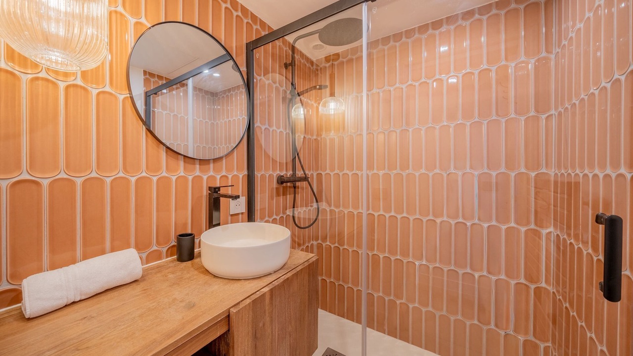 Photo of Bathroom in Saint-Tropez City Centre