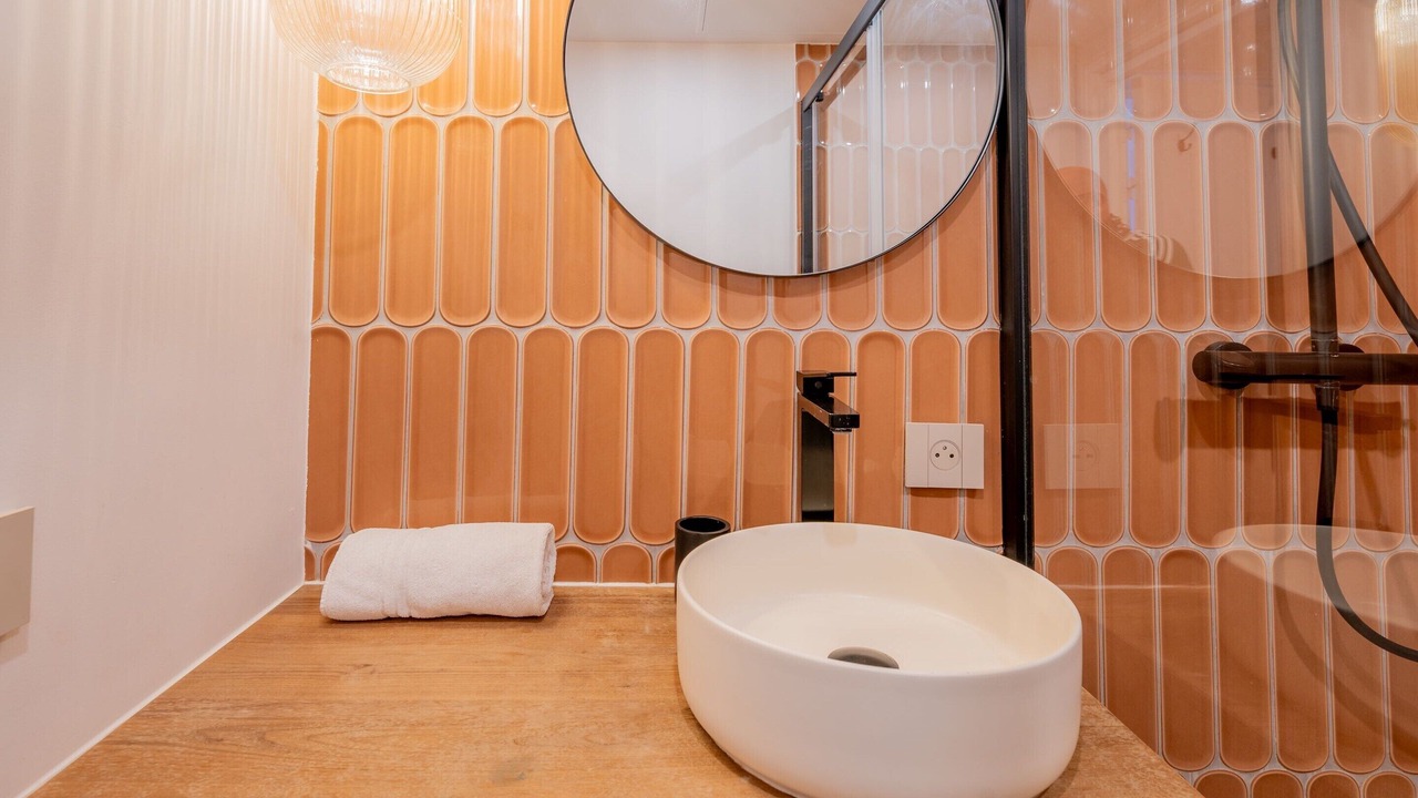Photo of Bathroom in Saint-Tropez City Centre