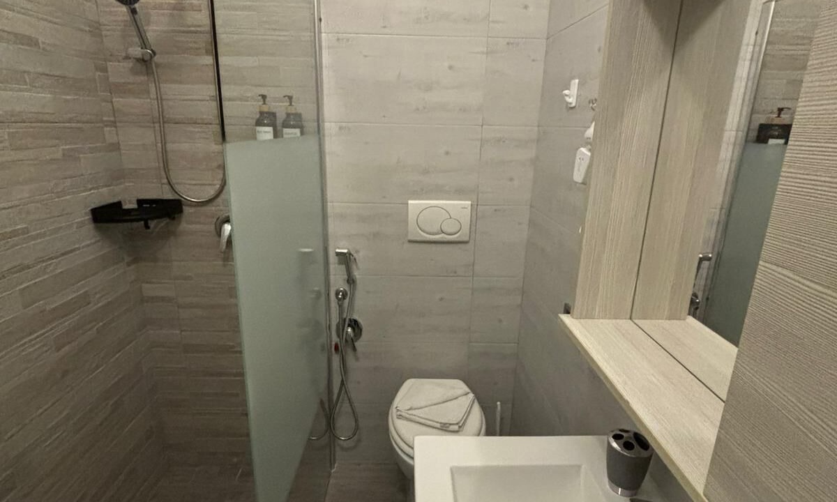 Photo of Bathroom in Esquilino