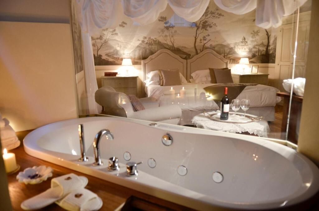 Photo of Bedroom in Cortona Old Town