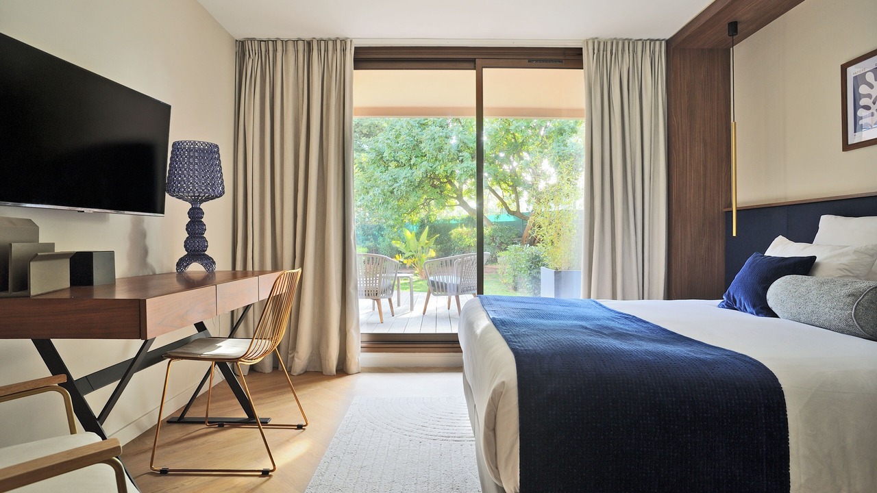 Photo of Bedroom in Boulouris-sur-Mer