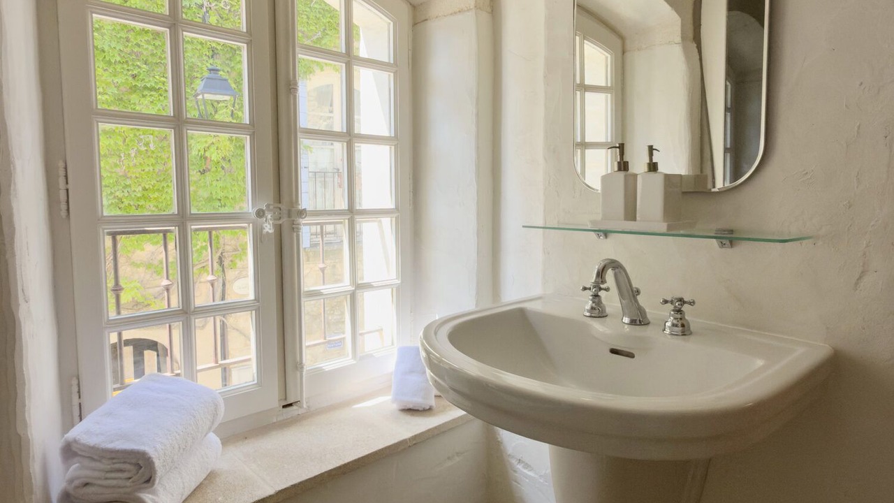 Photo of Bathroom in Saignon