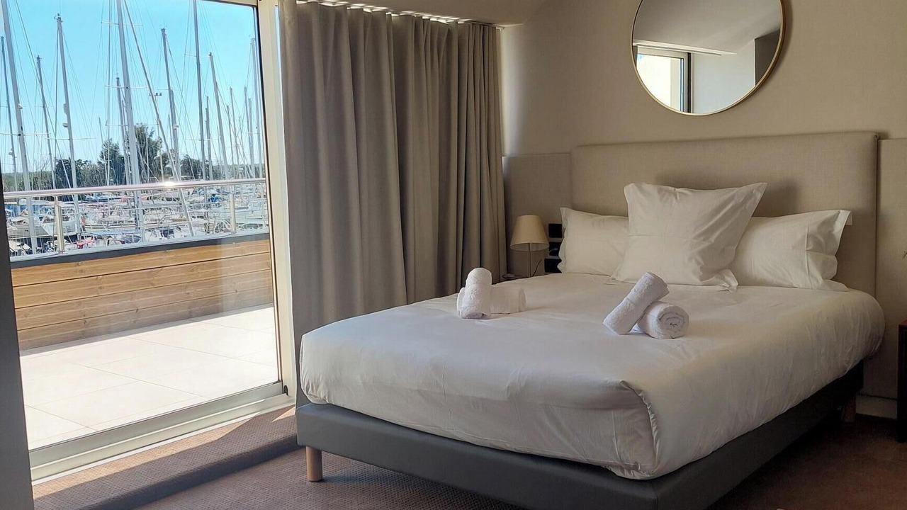 Photo of Bedroom in Port-Saint-Louis-du-Rhone