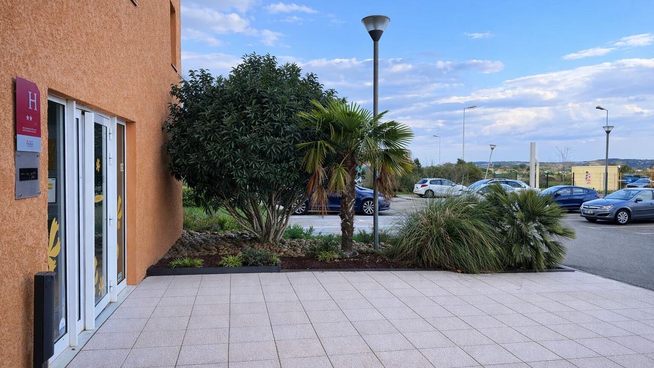 Photo of Outdoor in Istres