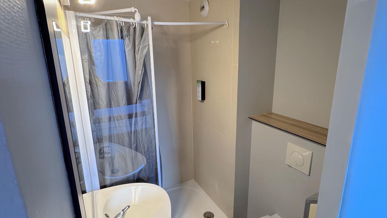Photo of Bathroom in Istres