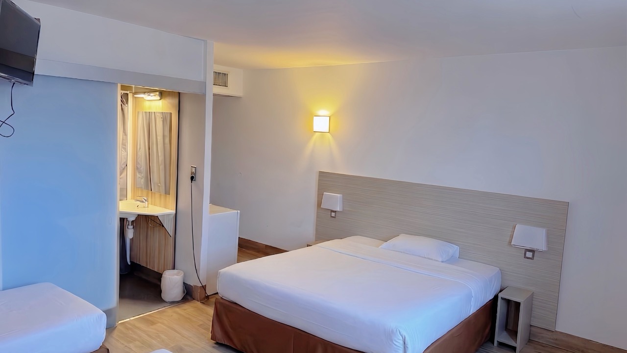 Photo of Bedroom in Istres