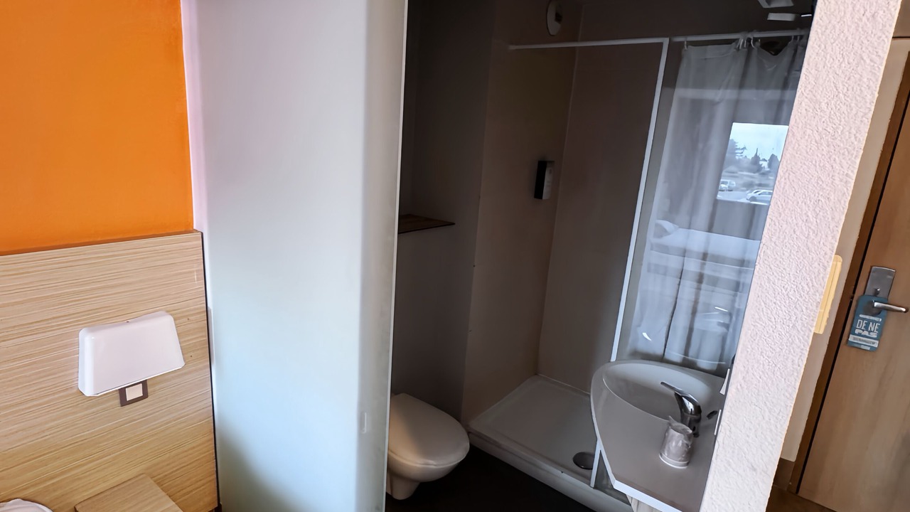 Photo of Bathroom in Istres