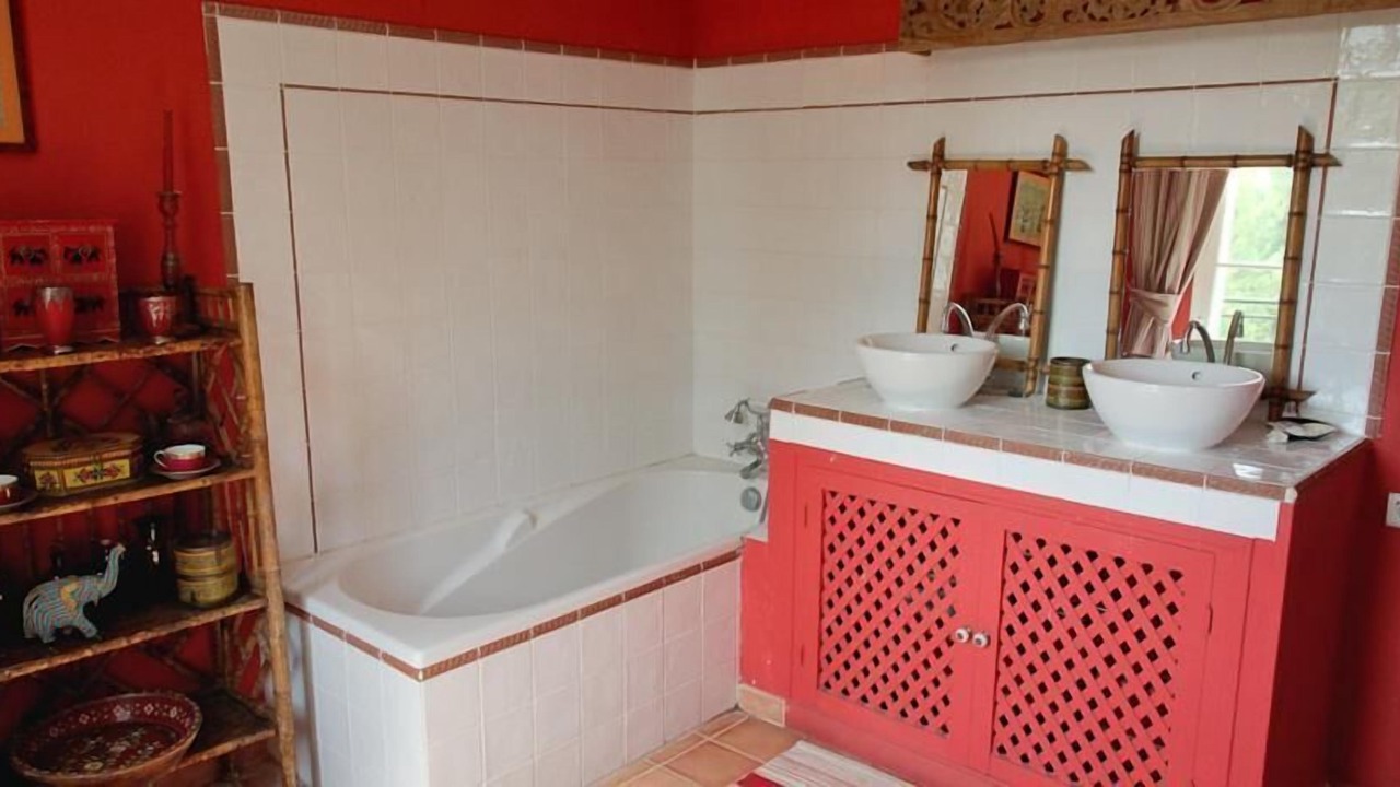 Photo of Bathroom in Orgon