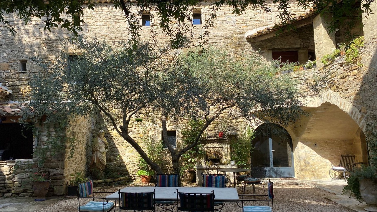 Photo of Outdoor in Saint-Hippolyte-de-Caton