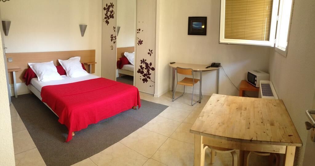 Photo of Bedroom in Gemenos